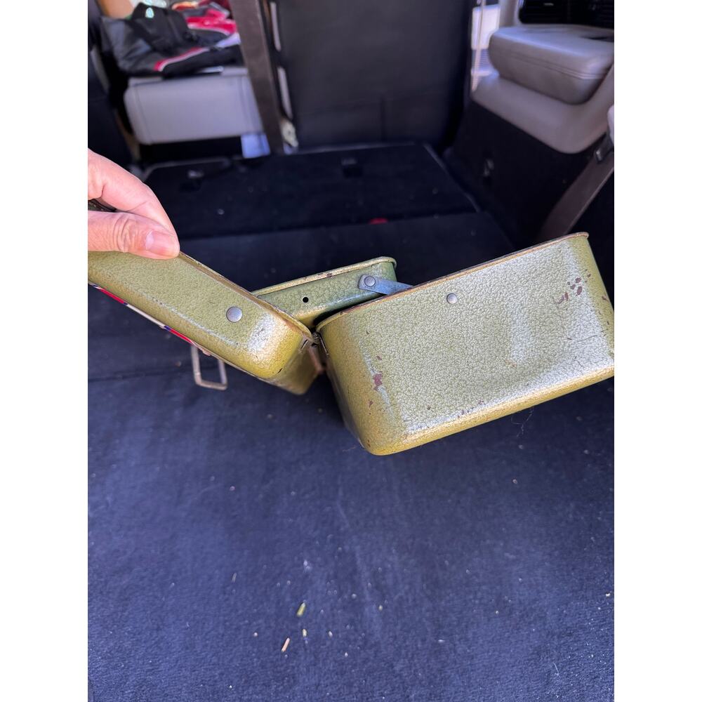 Metal olive Green utility box rustic patina w/tray vintage 60s 70s industrial - Picture 11 of 16